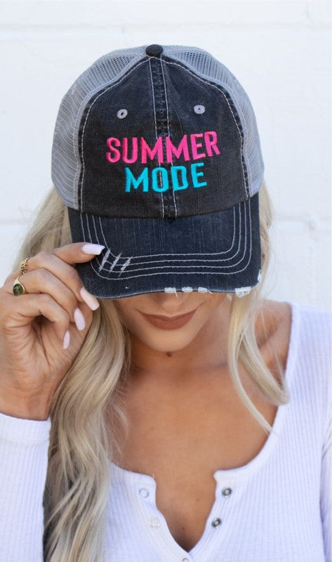 Summer Mode Embroidered Hat