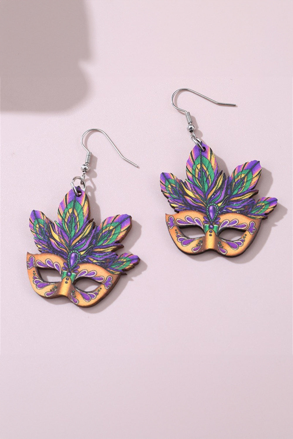 Meadow Mauve Mardi Gras Carnival Mask Dangle Earrings