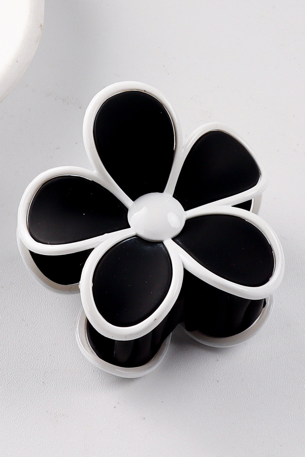 Black Flower Shape Frosted Hair Clip