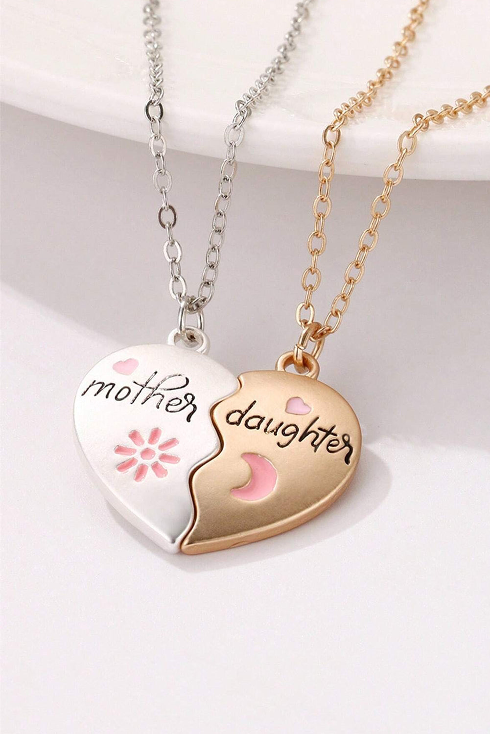 White 2pcs Mother & Daughter Magnetic Heart Necklace